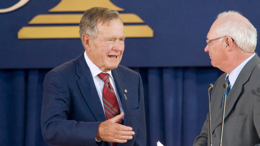 George H.W. Bush et Michel Lacroix