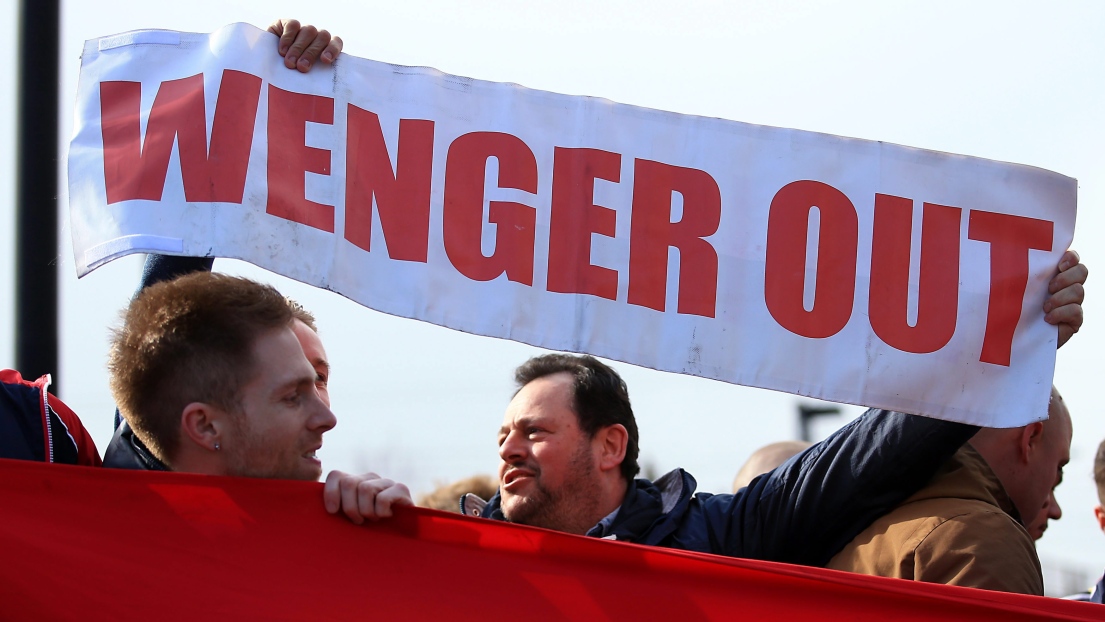Arsène Wenger critiqué par les partisans d'Arsenal