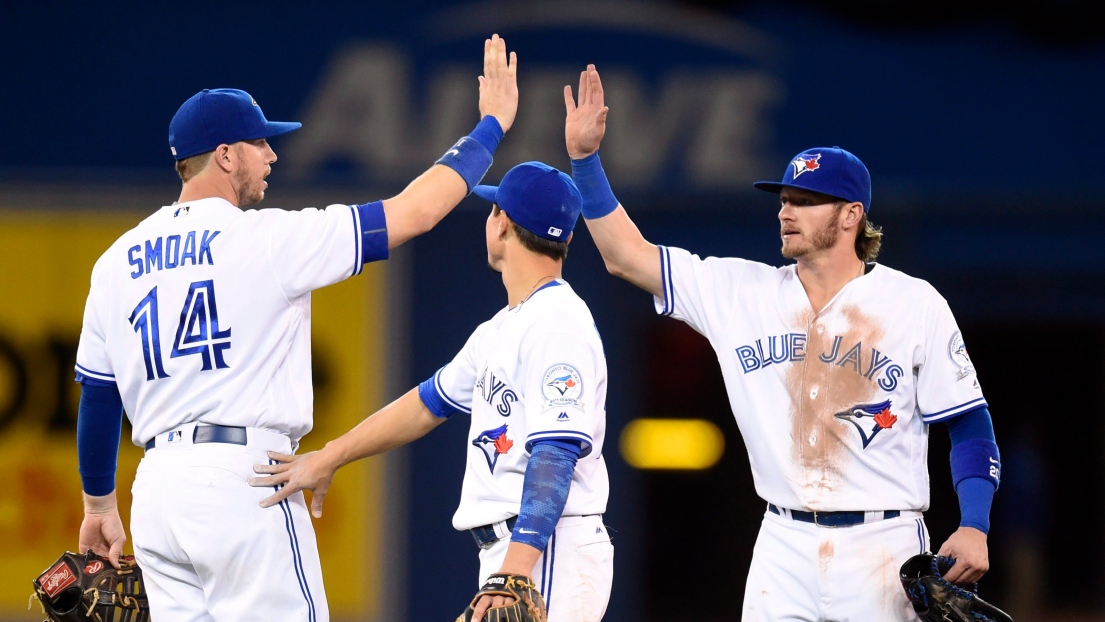 Justin Smoak, Darwin Barney et Josh Donaldson