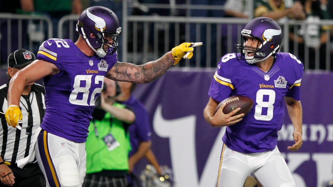 Kyle Rudolph et Sam Bradford