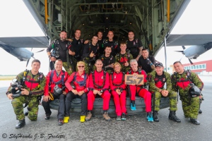 Équipe de parachutistes des Forces armées canadiennes Val d'Or