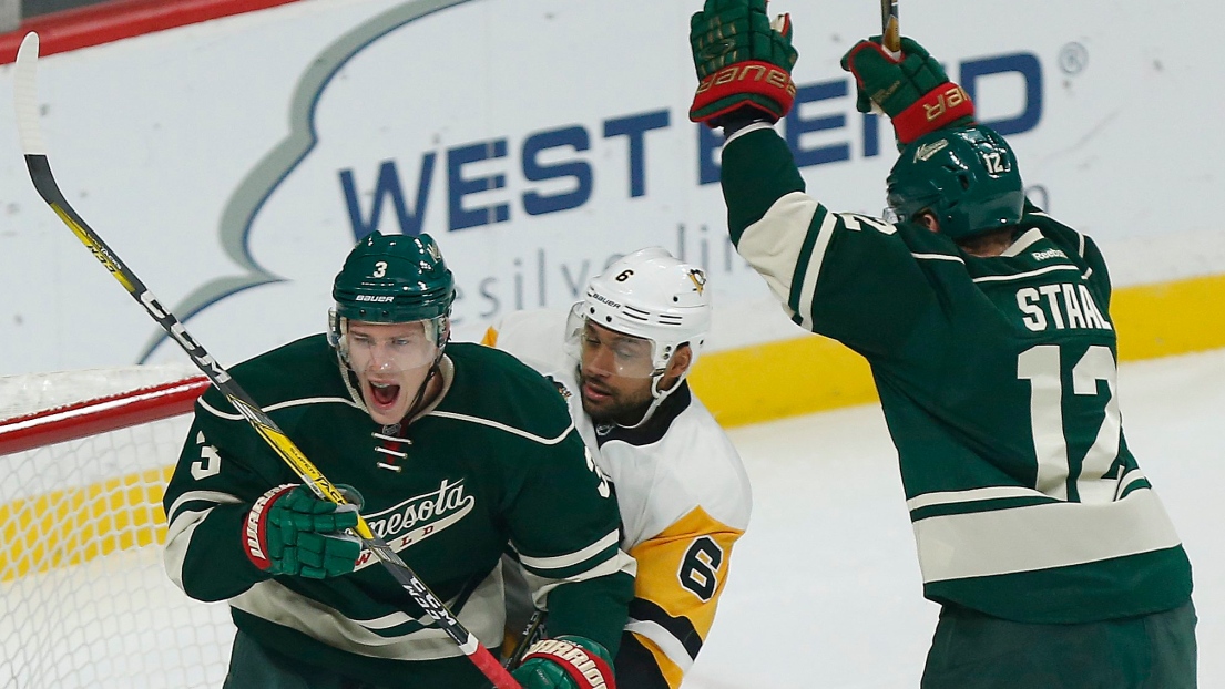 Charlie Coyle et Eric Staal