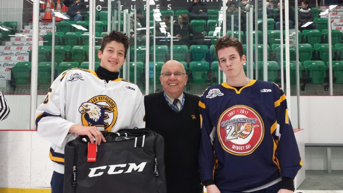 Les joueurs du match CCM, Mathieu Boissonneault (remplacé par Vincent Sévigny sur la photo) 