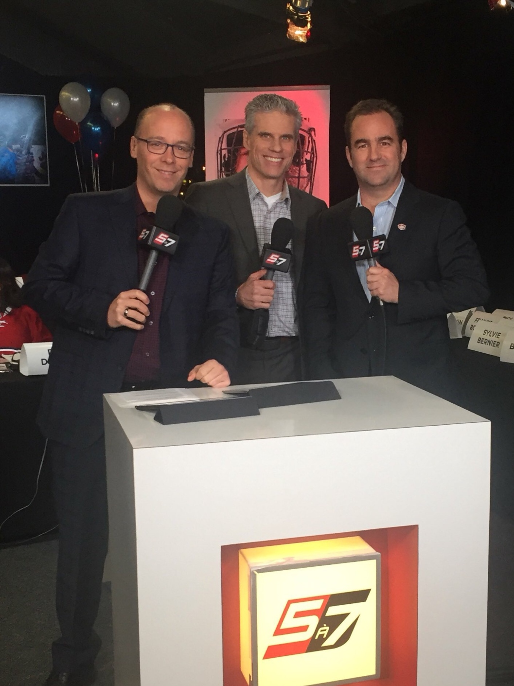 Le Président des Canadiens, Geoff Molson, était notre invité au 5 à 7 le 12 décembre 2016 à l'occasion du Radiotélédon de la fondation des Canadiens pour l'enfance. RDS 5 à 7 Radiotélédon Canadiens 12/12/2016