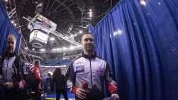curling15138852.jpg