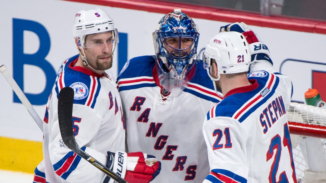 Dan Girardi, Henrik Lundqvist et Derek Stepan