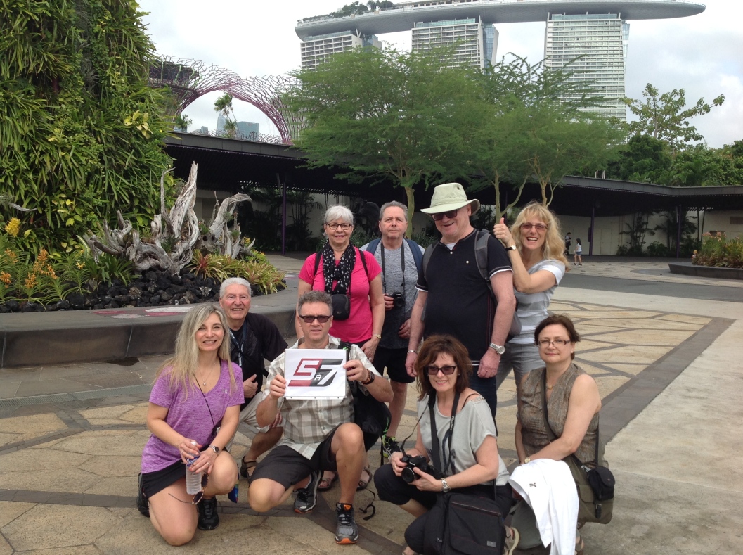 Mylène, Gérard, Marlène, Peter, Anne, Sylvie, Marie-Josée, Robert, Serge et Marie Vietnam