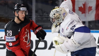 Nathan Mackinnon et Florian Hardy
