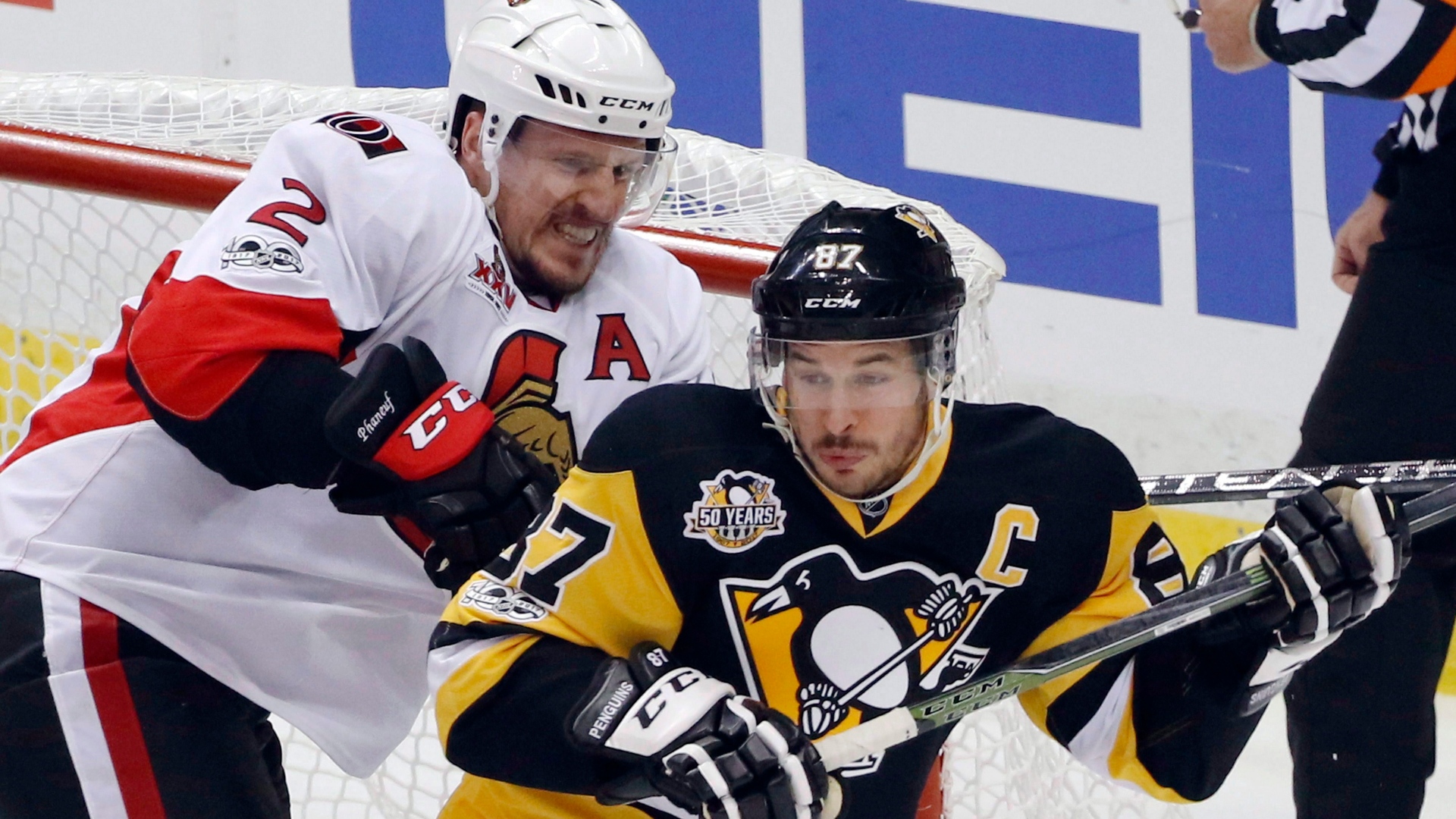 Dion Phaneuf et Sidney Crosby