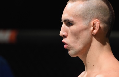 Bellator : débuts éclatants pour MacDonald