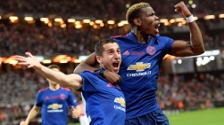 Henrikh Mkhitaryan et Paul Pogba