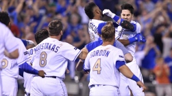 Royals15.jpg