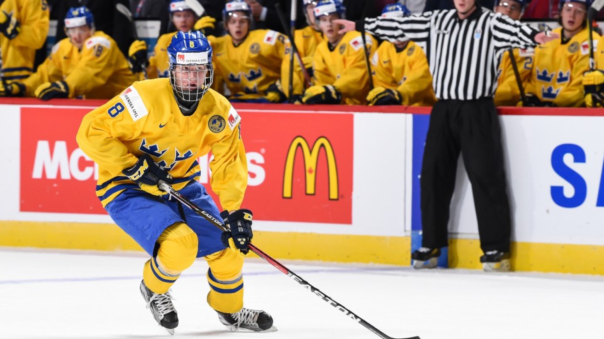 Rasmus Dahlin se prend pour Pavel Datsyuk Rasmus Dahlin se prend pour Pavel Datsyuk