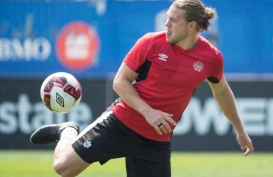 Piette et Brault-Guillard avec Équipe Canada