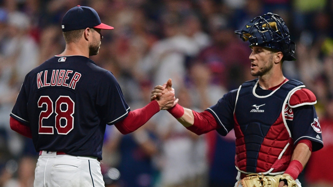 Corey Kluber et Yan Gomes