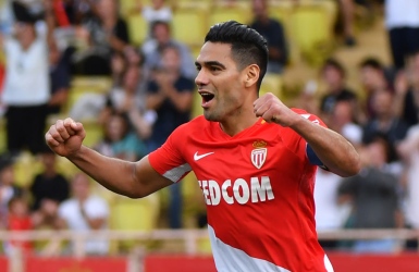 Ligue 1 : Falcao met la pression sur le PSG