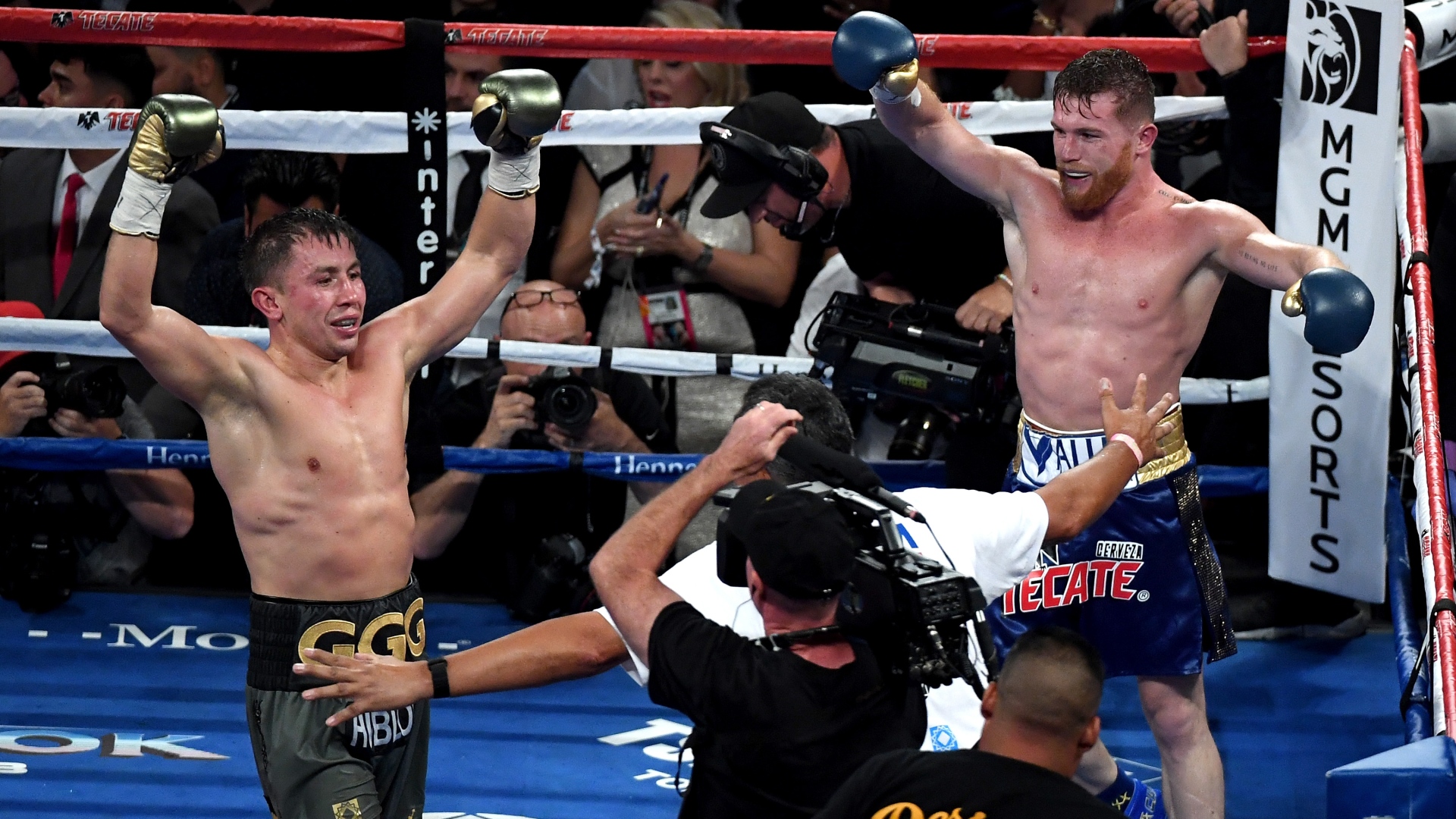Gennady Golovkin et Canelo Alvarez Gennady Golovkin et Canelo Alvarez