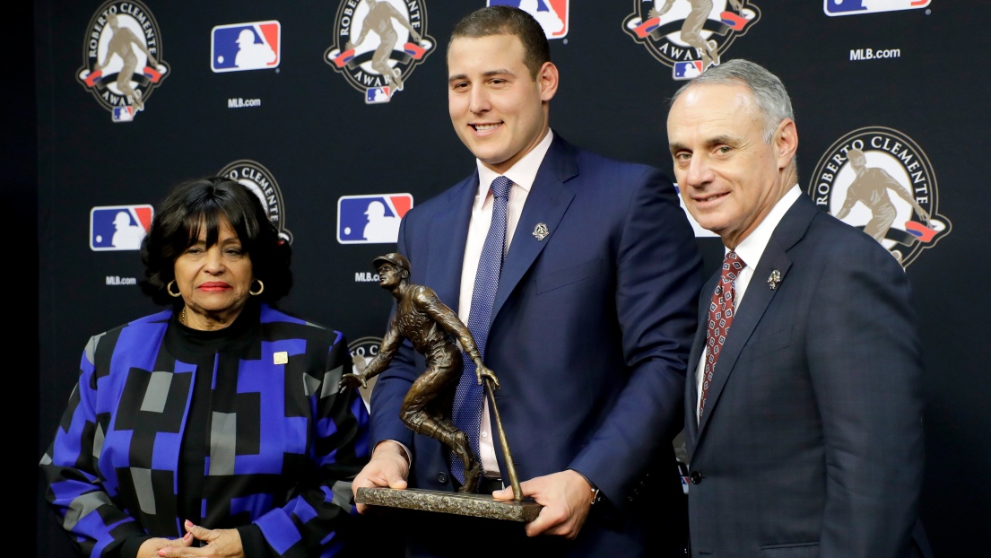 Anthony Rizzo, Vera Clemente et Rob Manfred