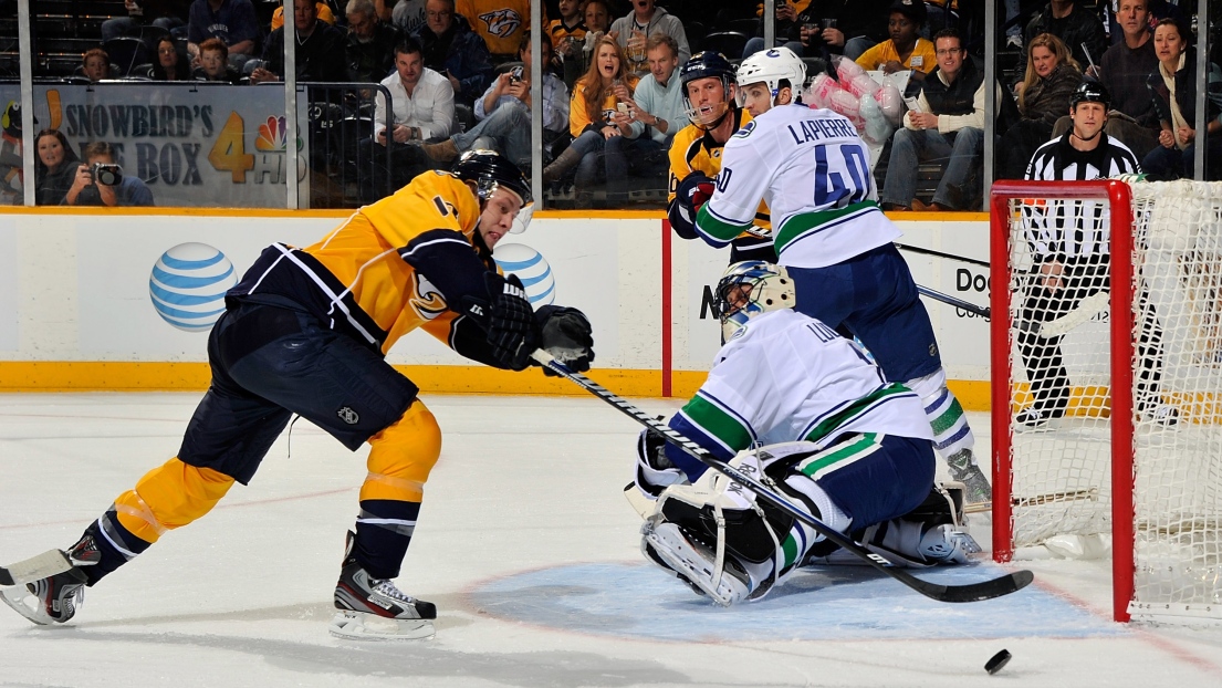 Nick Spaling et Roberto Luongo