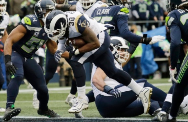 Todd Gurley piétine les Seahawks à Seattle