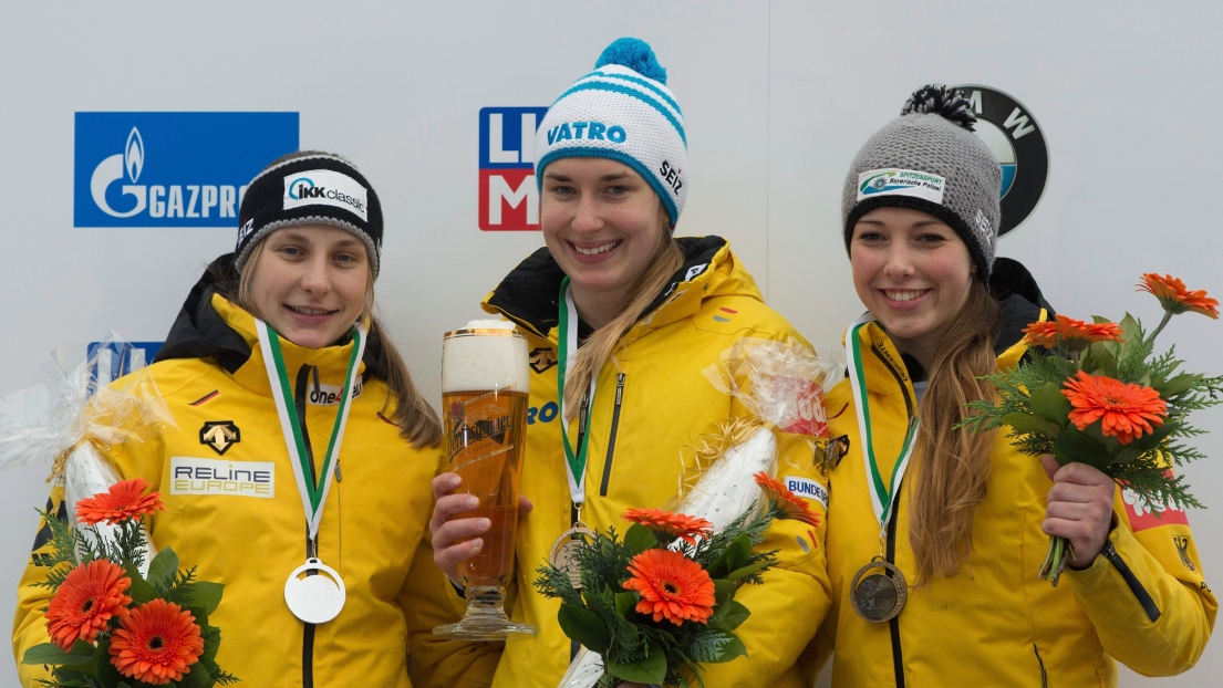 Tina Hermann, Jacqueline Lölling et Anna Fernstaedt