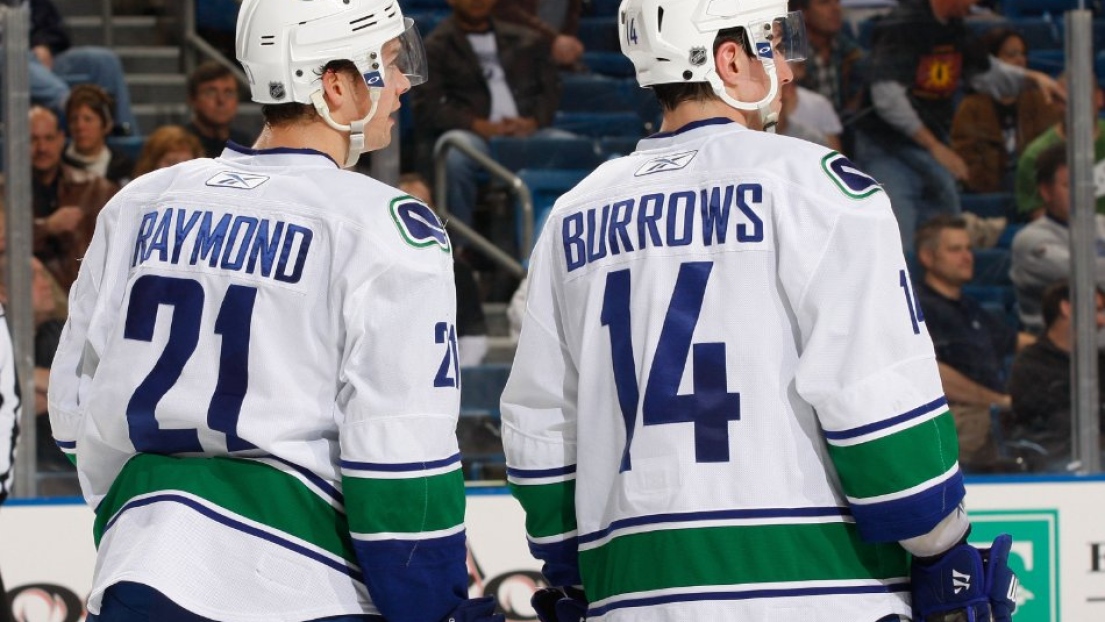 Mason Raymond et Alexander Burrows