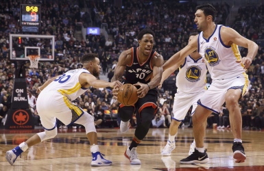 Les Warriors ont eu chaud contre Toronto