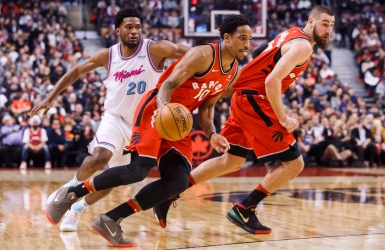 Les Raptors toujours intraitables