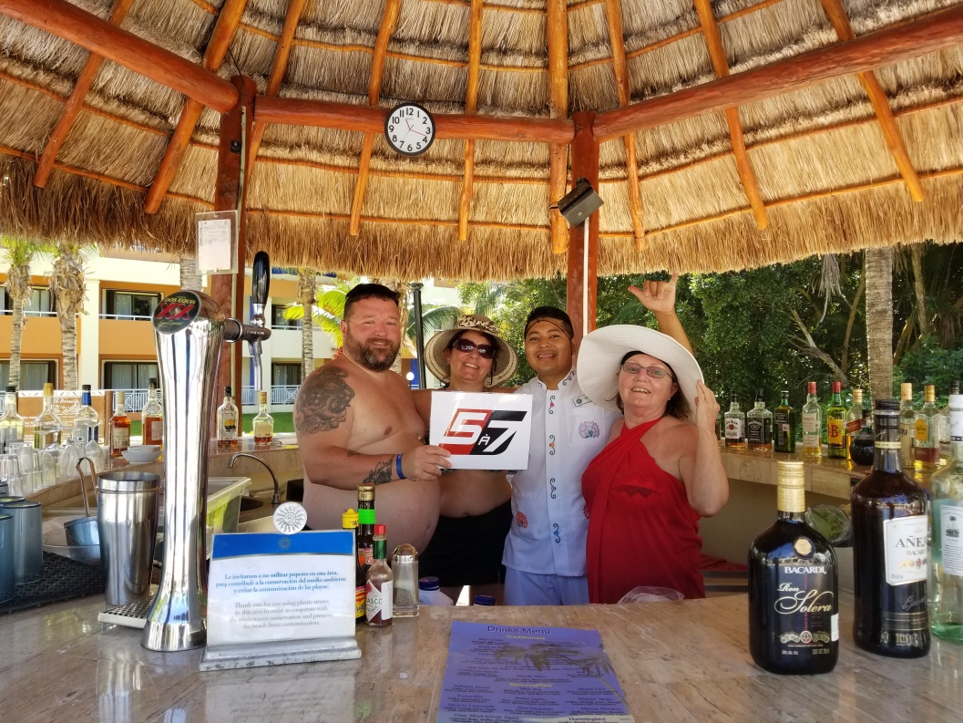 Steve Lachance, Monique Grondin, Jésus et Francine Grondin. mexique