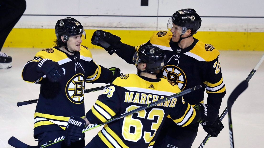 Torey Krug, Brad Marchand et Riley Nash