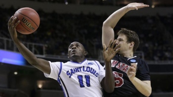 New Mexico State 44 - Saint Louis 64