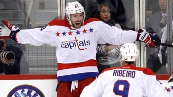 Capitals 6 - Jets 1