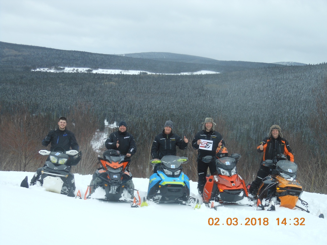Nico St-Onge, Daniel Cyr, Claude Lepage, Marc Steeves et Dave Steeves.