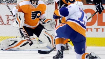 Islanders 4 - Flyers 3 (Fus.)