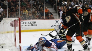 Oilers 1 - Ducks 2