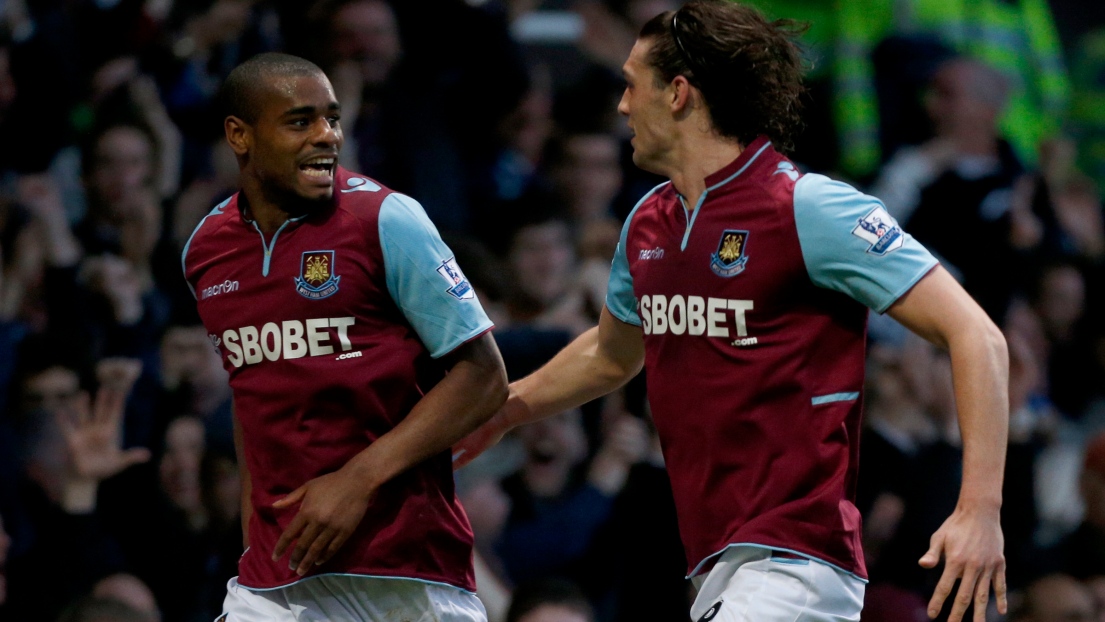  Ricardo Vaz Te et Andy Carroll