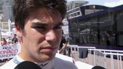 stroll1.jpg