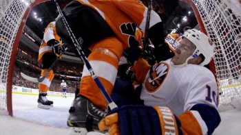 Islanders 1 - Flyers 2