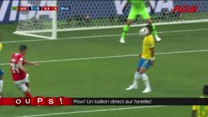 Oups! Ouïe, ça fait mal! Oups! Ouïe, ça fait mal!
