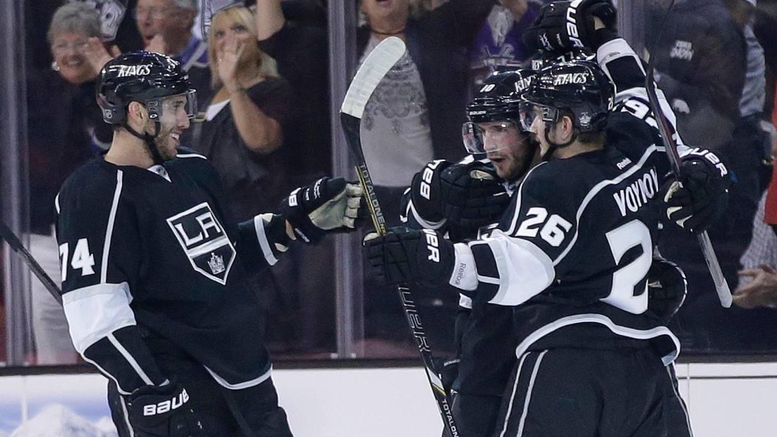 Slava Voynov, Dwight King et Jeff Carter