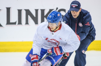 Jesse Ylönen signe son contrat d'entrée