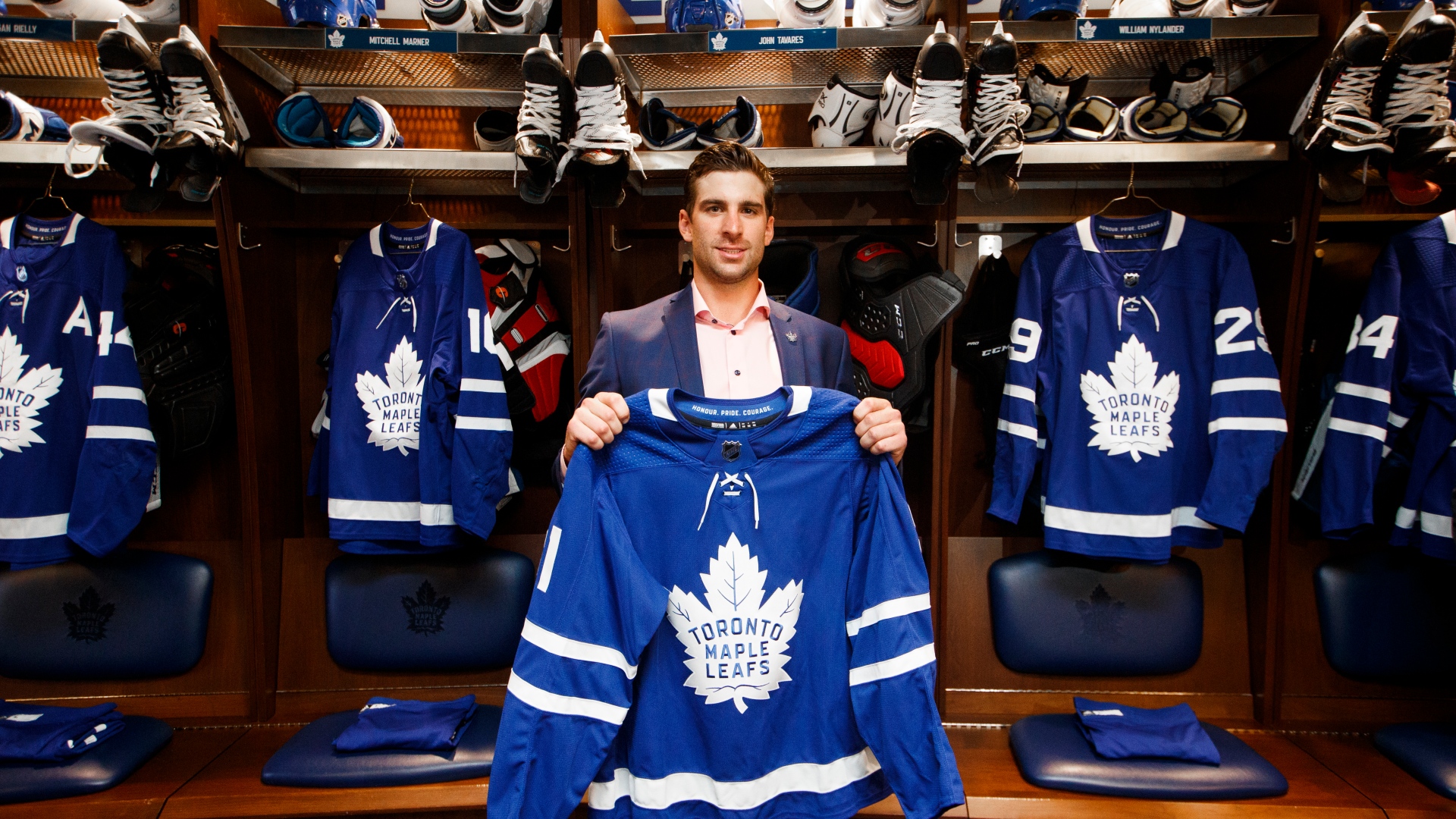 John Tavares John Tavares