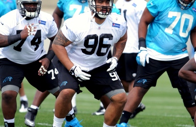Star Lotulelei se joindrait aux Bills