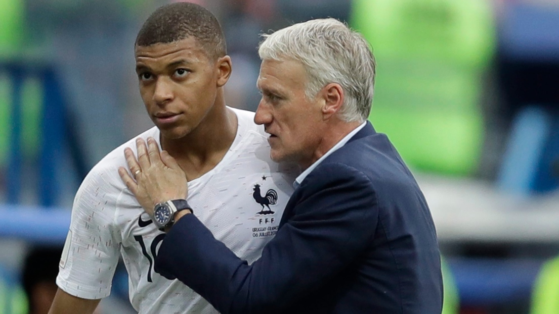 Kylian Mbappé et Didier Deschamps