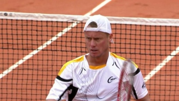 Hewitt ne fait pas le poids