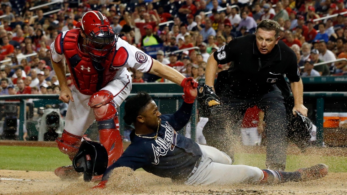 Matt Wieters et Ozzie Albies