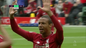 Joel Matip utilise sa tête et ça rapporte! Joel Matip utilise sa tête et ça rapporte!