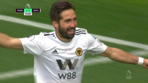 Une frappe en pleine lucarne de Moutinho Une frappe en pleine lucarne de Moutinho