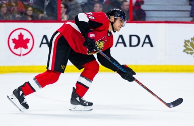 Mark Borowiecki perturbe le travail d'un voleur