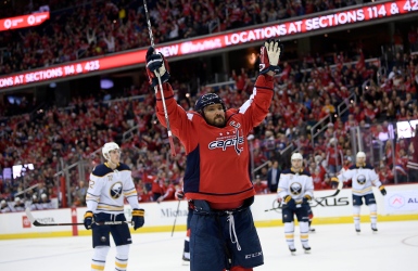 Ovechkin fait encore scintiller la lumière Ovechkin fait encore scintiller la lumière